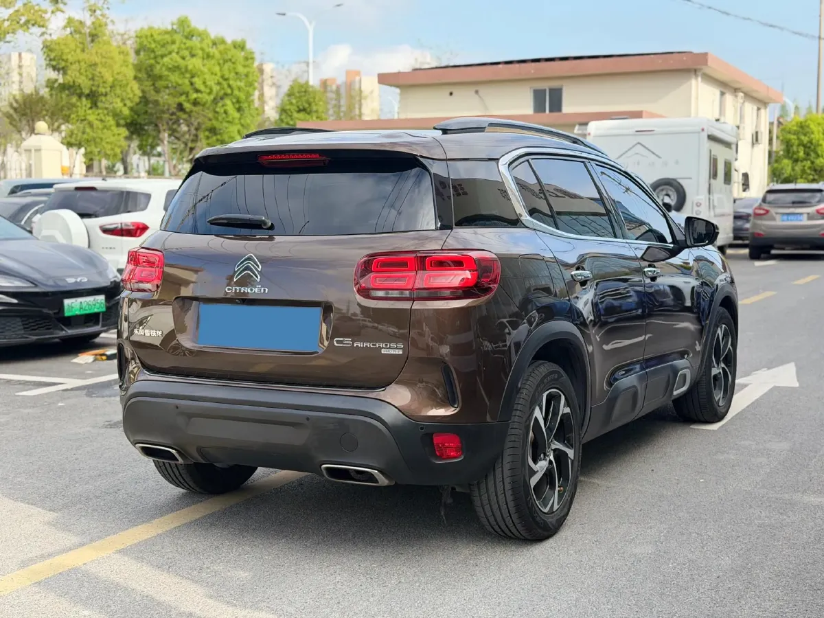 2019 Citroen C5 Aircross 1.8T 204HP L4 6AT,autocango,china used car exporter,china ev exporter,chinese used car exporter,chinese used ev exporter