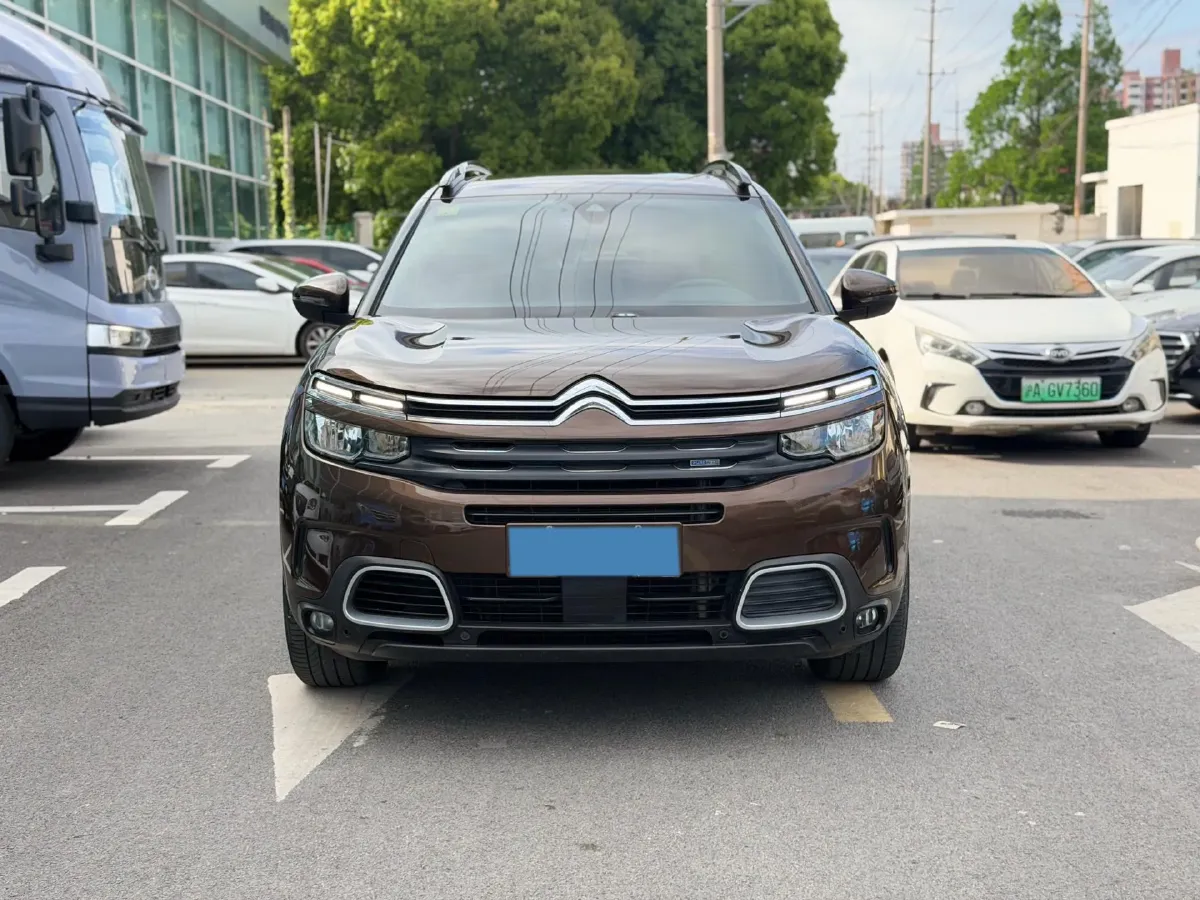 2019 Citroen C5 Aircross 1.8T 204HP L4 6AT,autocango,china used car exporter,china ev exporter,chinese used car exporter,chinese used ev exporter