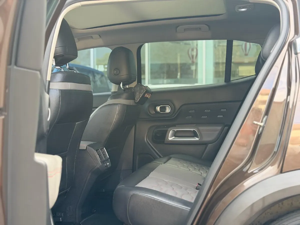 2019 Citroen C5 Aircross 1.8T 204HP L4 6AT,autocango,china used car exporter,china ev exporter,chinese used car exporter,chinese used ev exporter