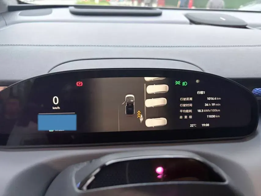 2025 Zeekr MIX BEV 102KWH,autocango,china used car exporter,china ev exporter,chinese used car exporter,chinese used ev exporter