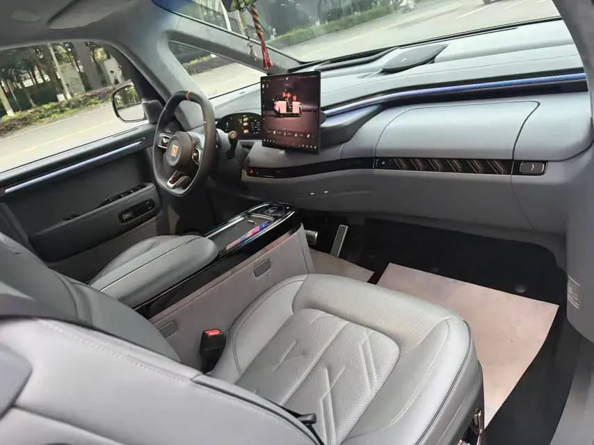 2025 Zeekr MIX BEV 102KWH,autocango,china used car exporter,china ev exporter,chinese used car exporter,chinese used ev exporter