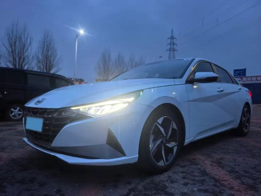 2022 Hyundai Elantra 1.5L 115HP L4 CVT,autocango,china used car exporter,china ev exporter,chinese used car exporter,chinese used ev exporter