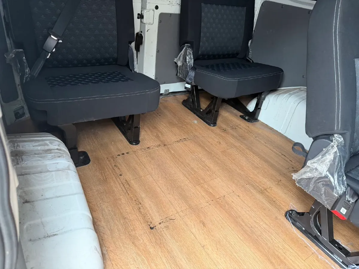 2024 MAXUS XinTu V80 2.0T 147HP L4 6MT,autocango,china used car exporter,china ev exporter,chinese used car exporter,chinese used ev exporter