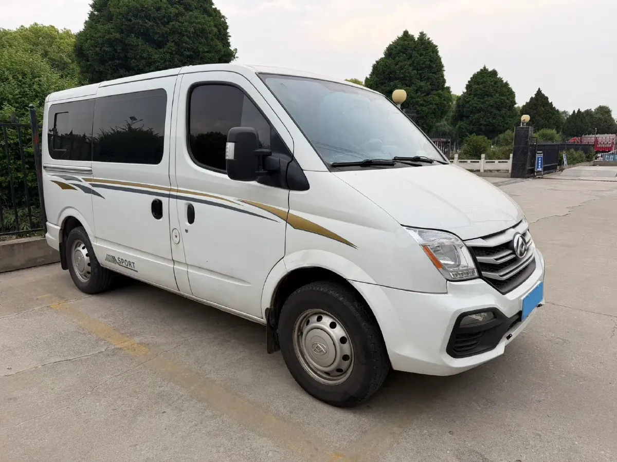 2024 MAXUS XinTu V80 2.0T 147HP L4 6MT,autocango,china used car exporter,china ev exporter,chinese used car exporter,chinese used ev exporter