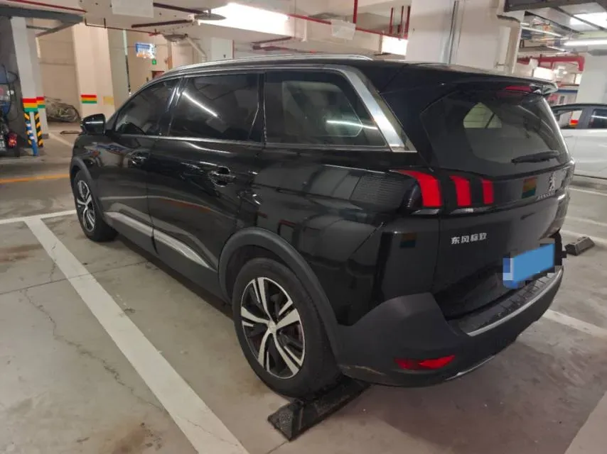 2017 Peugeot 5008 1.6T 167HP L4 6AT,autocango,china used car exporter,china ev exporter,chinese used car exporter,chinese used ev exporter