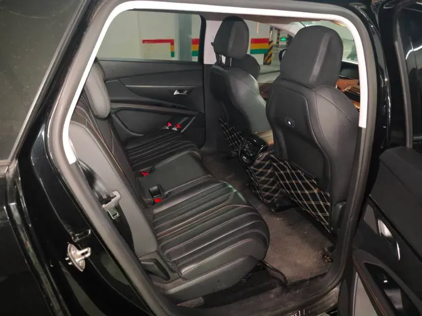 2017 Peugeot 5008 1.6T 167HP L4 6AT,autocango,china used car exporter,china ev exporter,chinese used car exporter,chinese used ev exporter