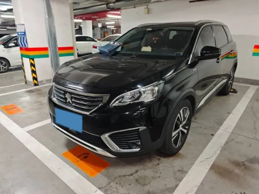 2017 Peugeot 5008 1.6T 167HP L4 6AT,autocango,china used car exporter,china ev exporter,chinese used car exporter,chinese used ev exporter
