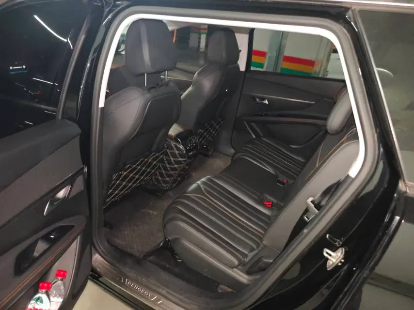 2017 Peugeot 5008 1.6T 167HP L4 6AT,autocango,china used car exporter,china ev exporter,chinese used car exporter,chinese used ev exporter