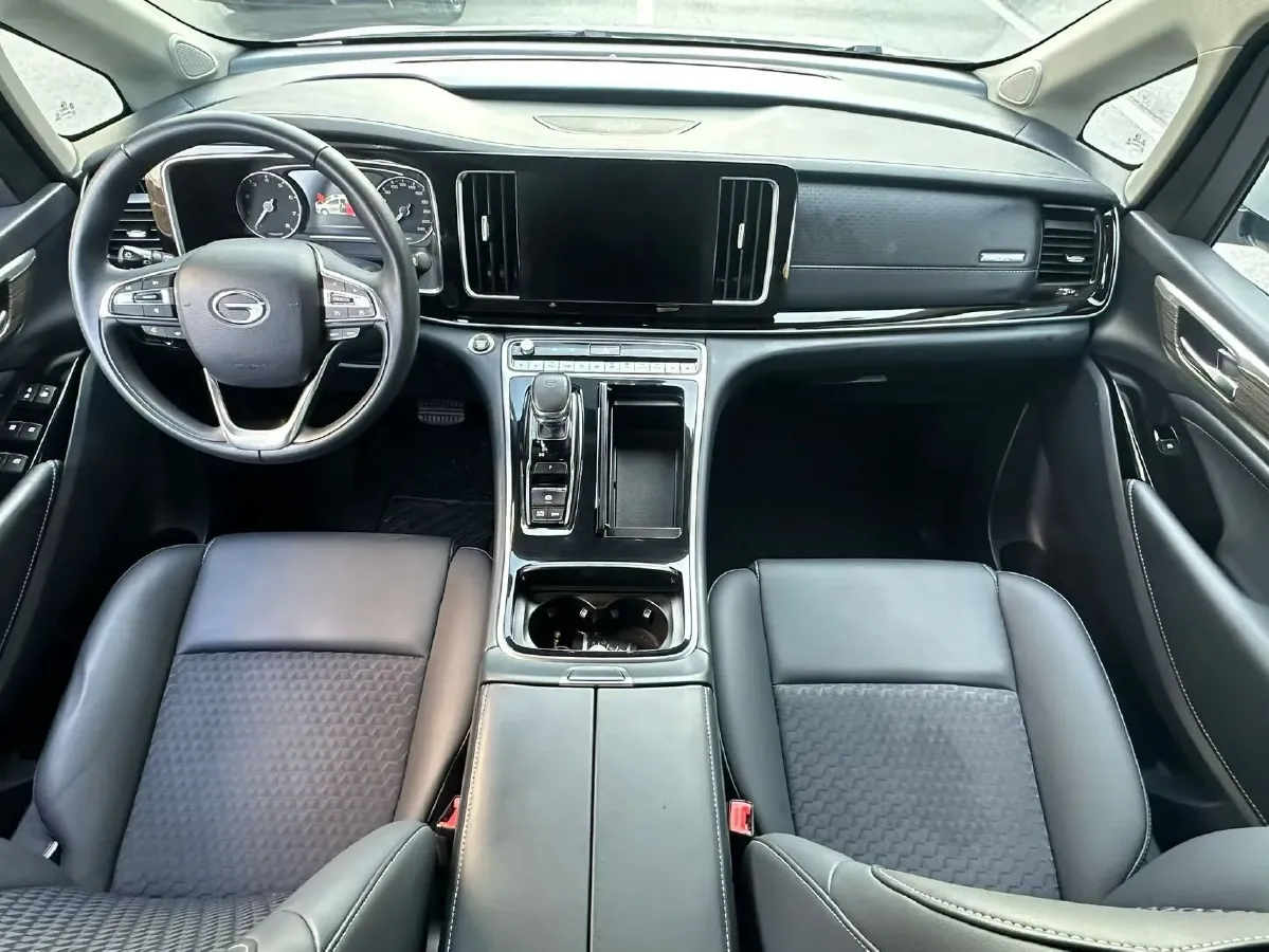 2023 GAC Trumpchi M8 2.0T 252HP L4 8AT,autocango,china used car exporter,china ev exporter,chinese used car exporter,chinese used ev exporter