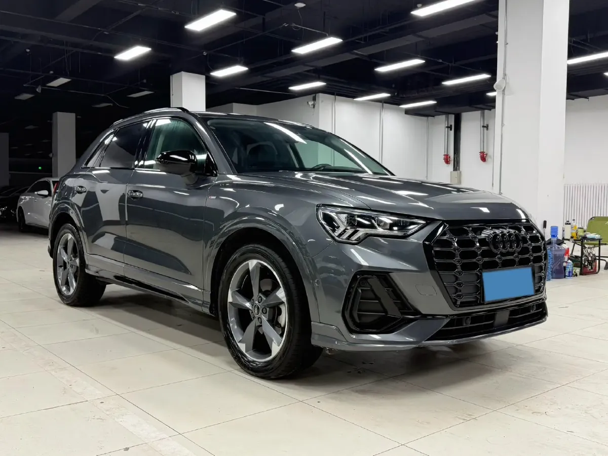 2022 Audi Q3 1.4T 150HP L4 7DCT,autocango,china used car exporter,china ev exporter,chinese used car exporter,chinese used ev exporter