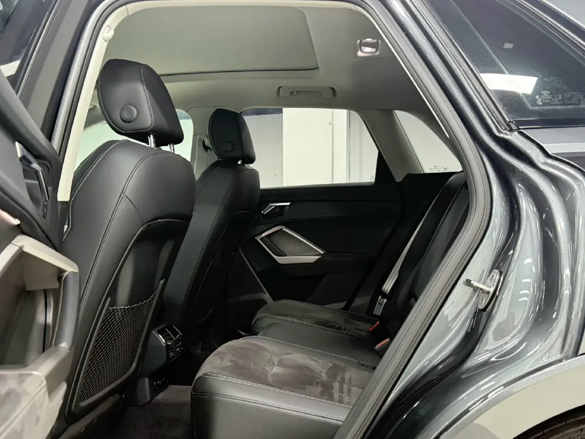 2022 Audi Q3 1.4T 150HP L4 7DCT,autocango,china used car exporter,china ev exporter,chinese used car exporter,chinese used ev exporter