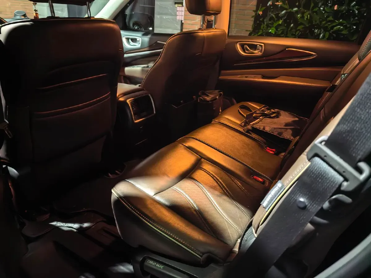 2018 Infiniti QX60 2.5T 234HP L4 CVT Hybrid,autocango,china used car exporter,china ev exporter,chinese used car exporter,chinese used ev exporter