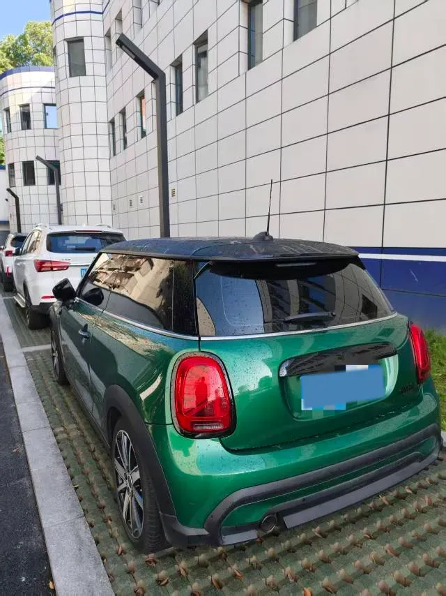 2023 MINI MINI 1.5T 136HP L3 7DCT,autocango,china used car exporter,china ev exporter,chinese used car exporter,chinese used ev exporter