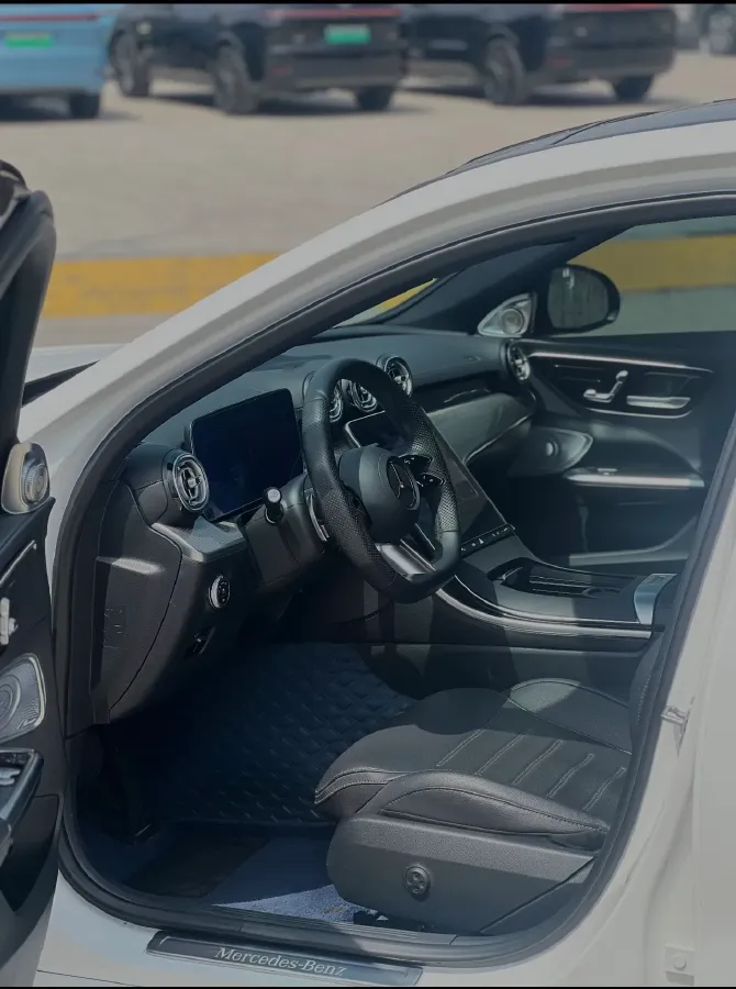 2024 Mercedes-Benz C Class 1.5T 204HP L4 9AT,autocango,china used car exporter,china ev exporter,chinese used car exporter,chinese used ev exporter