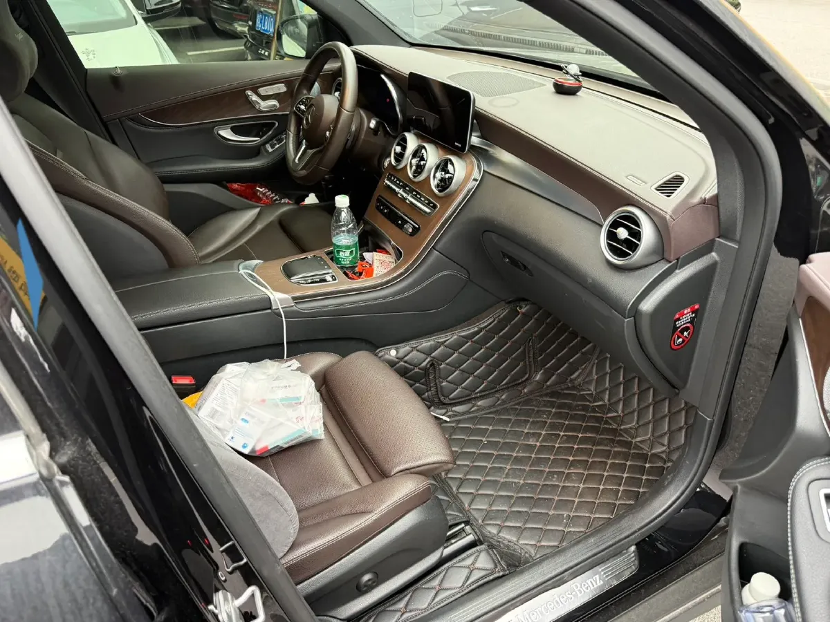 2020 Mercedes-Benz GLC Class 2.0T 197HP L4 9AT,autocango,china used car exporter,china ev exporter,chinese used car exporter,chinese used ev exporter