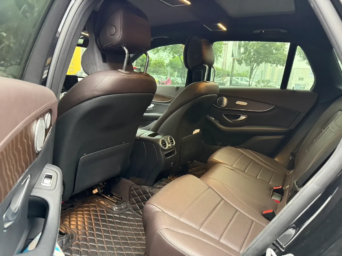 2020 Mercedes-Benz GLC Class 2.0T 197HP L4 9AT,autocango,china used car exporter,china ev exporter,chinese used car exporter,chinese used ev exporter