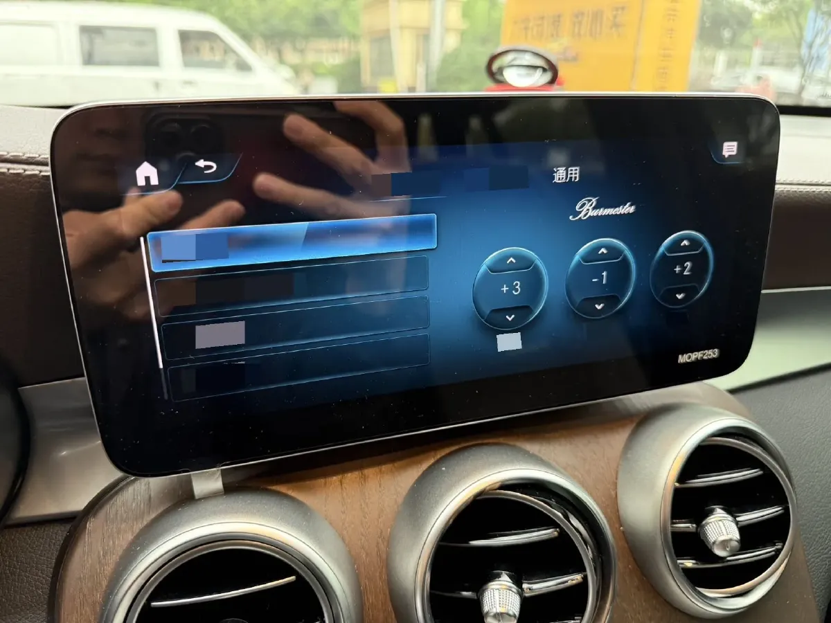 2020 Mercedes-Benz GLC Class 2.0T 197HP L4 9AT,autocango,china used car exporter,china ev exporter,chinese used car exporter,chinese used ev exporter