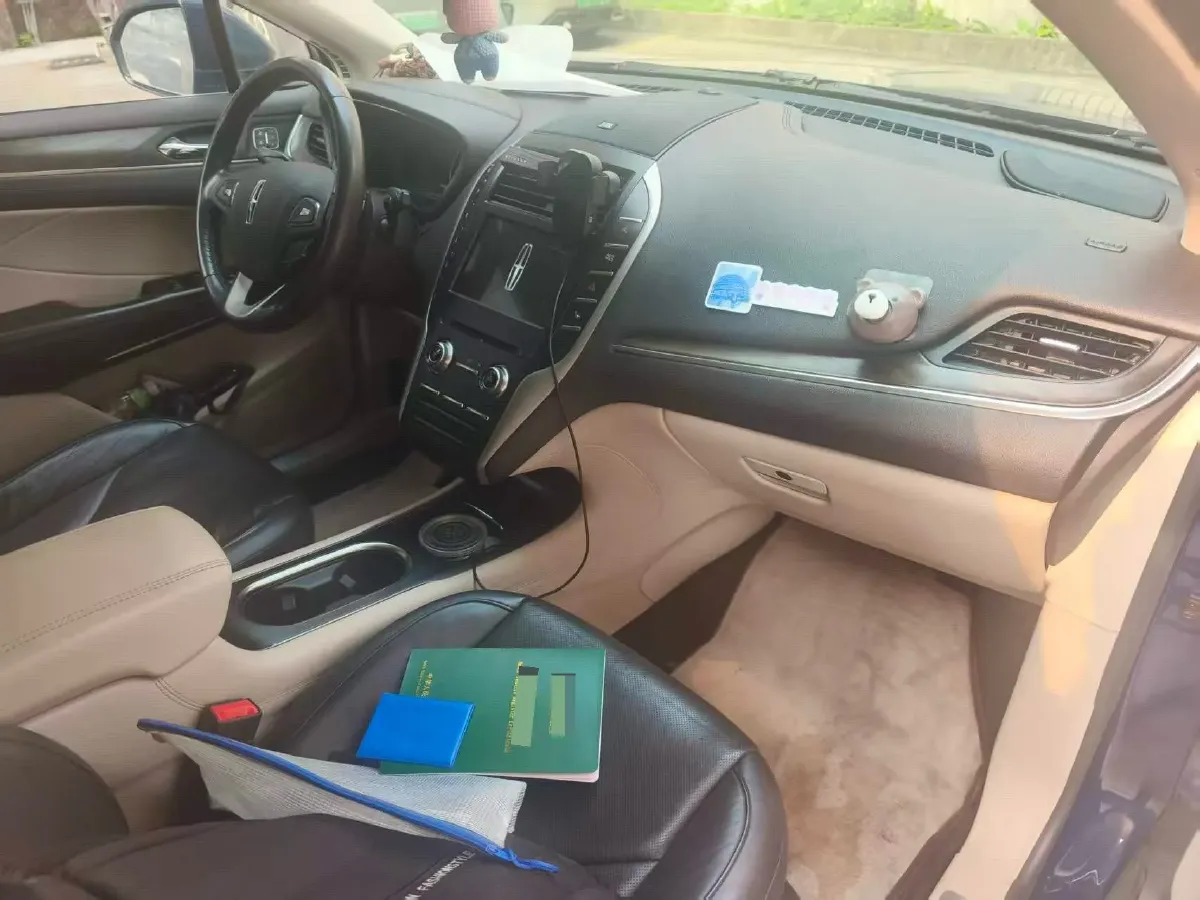 2019 Lincoln MKC 2.0T 203HP L4 6AT,autocango,china used car exporter,china ev exporter,chinese used car exporter,chinese used ev exporter