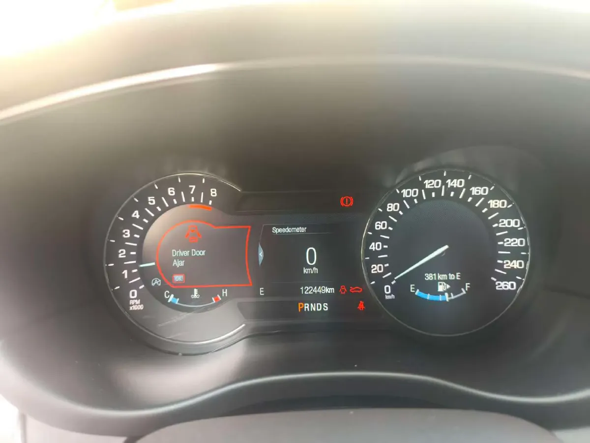 2019 Lincoln MKC 2.0T 203HP L4 6AT,autocango,china used car exporter,china ev exporter,chinese used car exporter,chinese used ev exporter