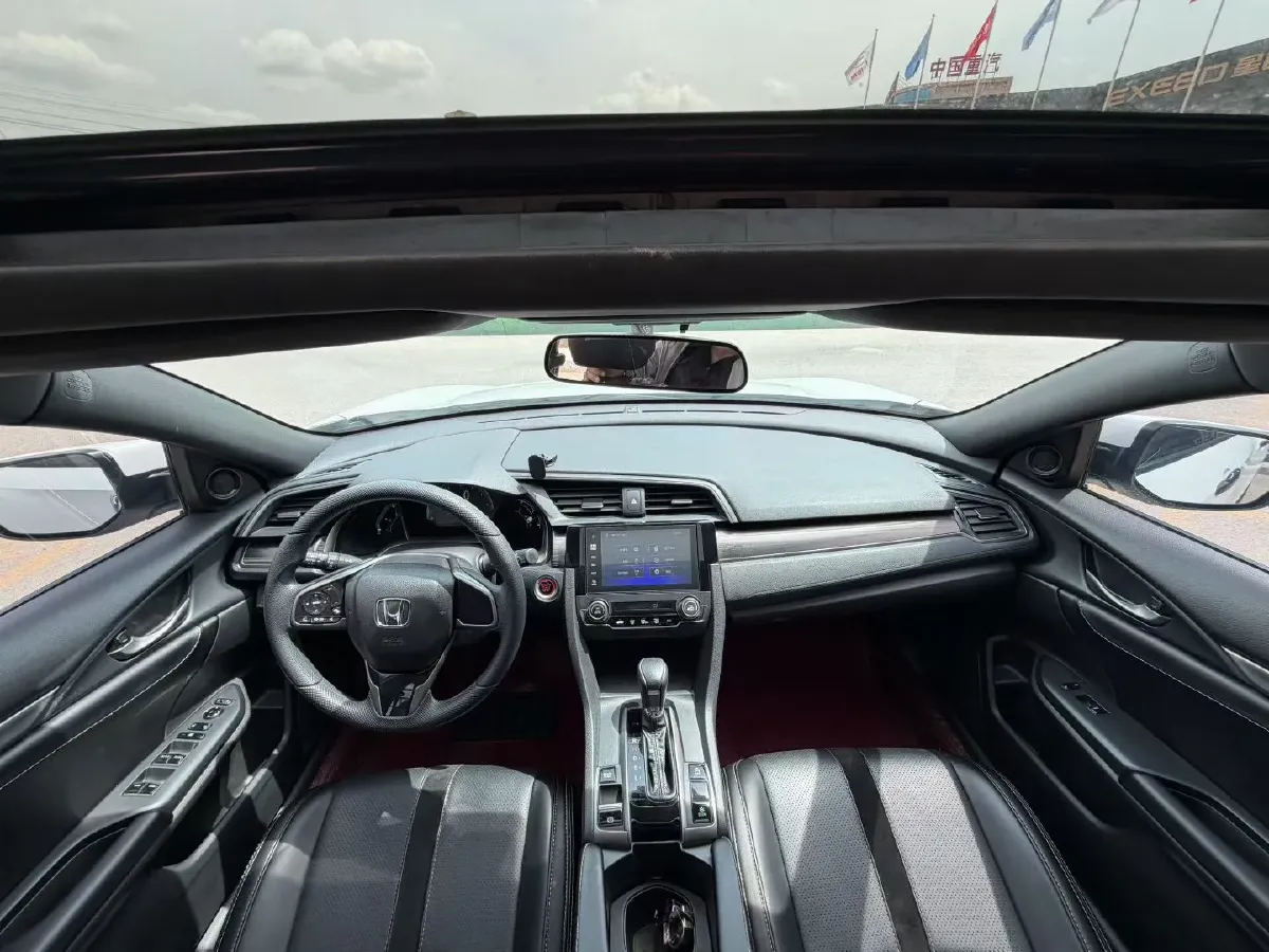2021 Honda Civic 1.5T 177HP L4 CVT,autocango,china used car exporter,china ev exporter,chinese used car exporter,chinese used ev exporter