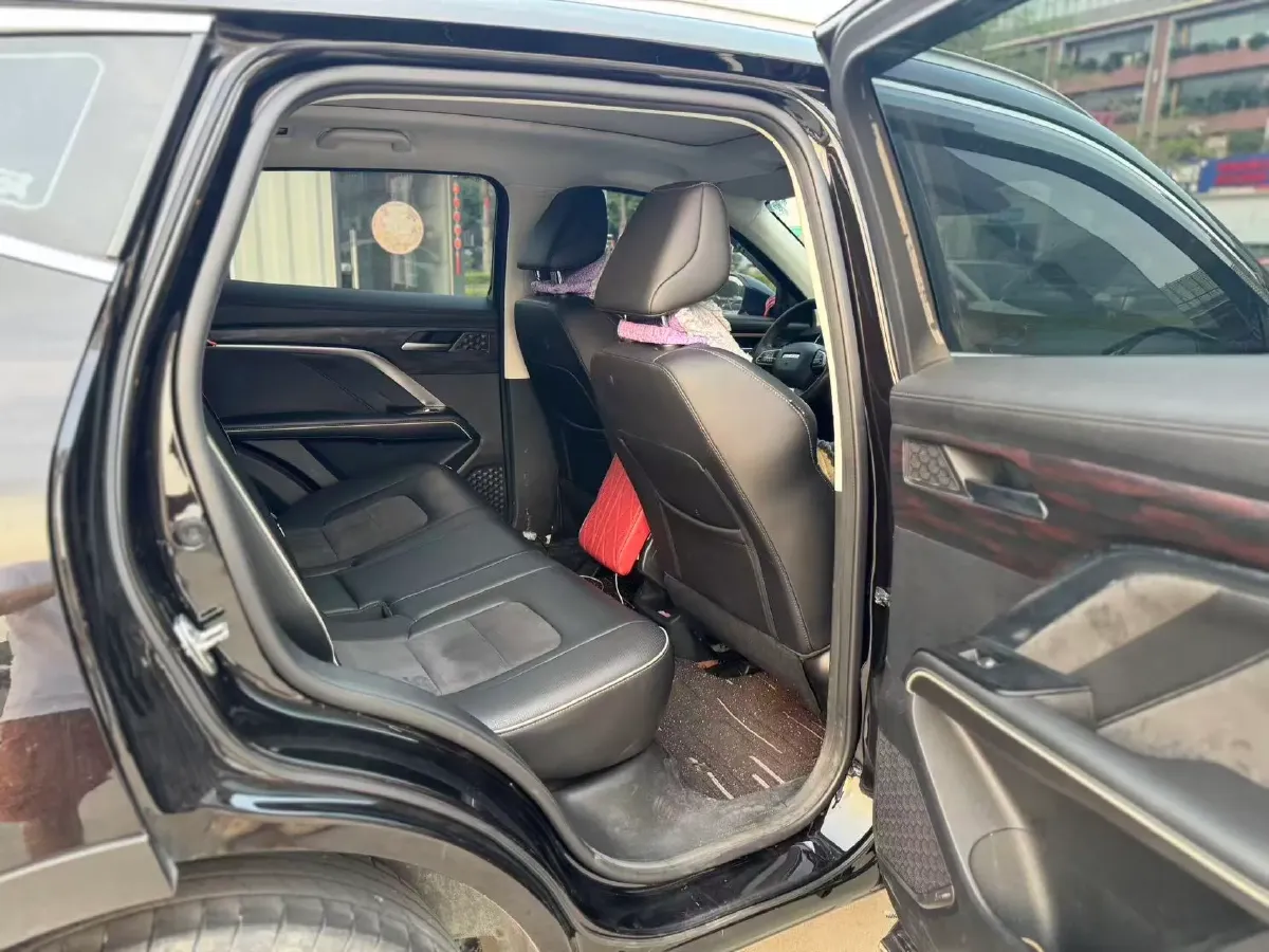 2021 Haval H6 1.5T 169HP L4 7DCT,autocango,china used car exporter,china ev exporter,chinese used car exporter,chinese used ev exporter