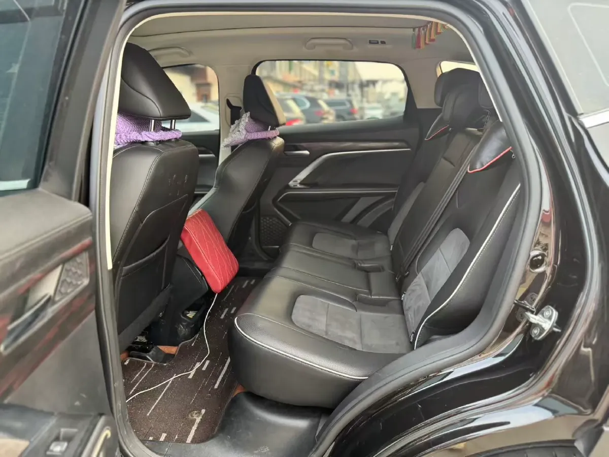 2021 Haval H6 1.5T 169HP L4 7DCT,autocango,china used car exporter,china ev exporter,chinese used car exporter,chinese used ev exporter