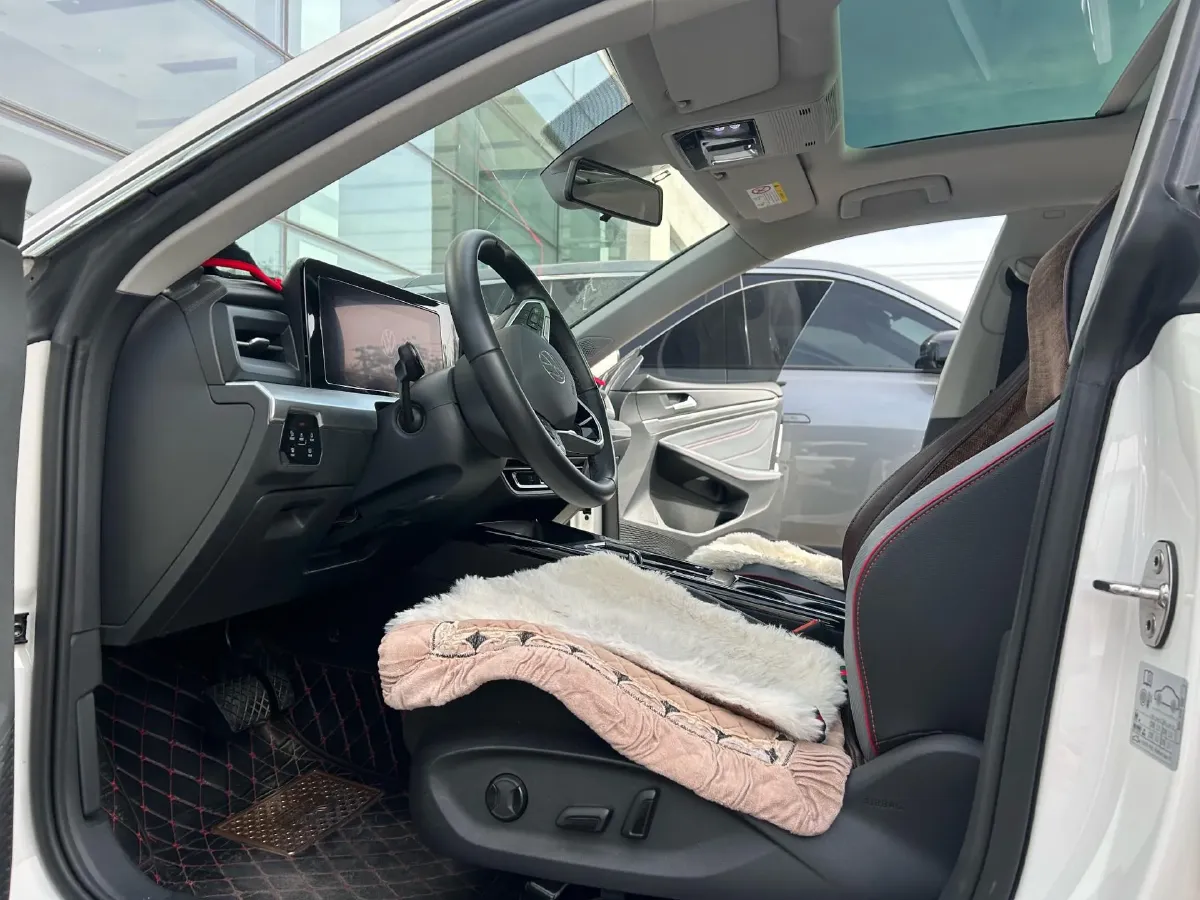 2022 Volkswagen Lavida 1.4T 150HP L4 7DCT,autocango,china used car exporter,china ev exporter,chinese used car exporter,chinese used ev exporter