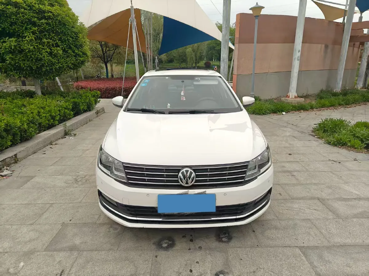 2017 Volkswagen Lavida 1.4T 131HP L4 7DCT,autocango,china used car exporter,china ev exporter,chinese used car exporter,chinese used ev exporter