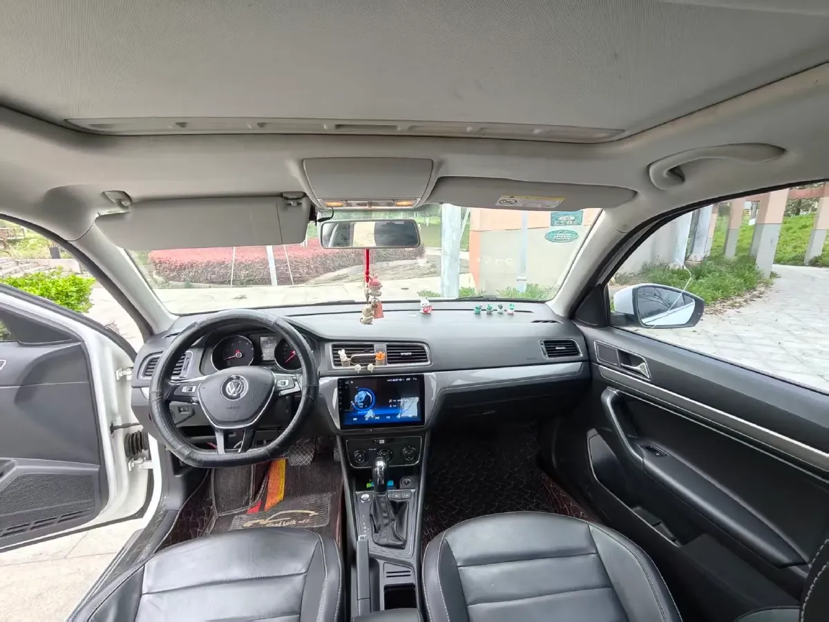 2017 Volkswagen Lavida 1.4T 131HP L4 7DCT,autocango,china used car exporter,china ev exporter,chinese used car exporter,chinese used ev exporter