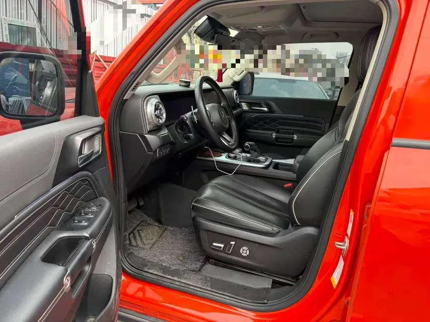 2021 Tank 300 2.0T 227HP L4 8AT,autocango,china used car exporter,china ev exporter,chinese used car exporter,chinese used ev exporter