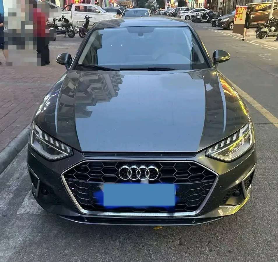 2023 Audi A4L 2.0T 190HP L4 7DCT,autocango,china used car exporter,china ev exporter,chinese used car exporter,chinese used ev exporter