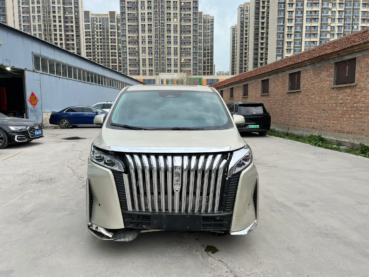 2024 Toyota Sienna 2.5L 189HP L4 E-CVT Hybrid,autocango,china used car exporter,china ev exporter,chinese used car exporter,chinese used ev exporter