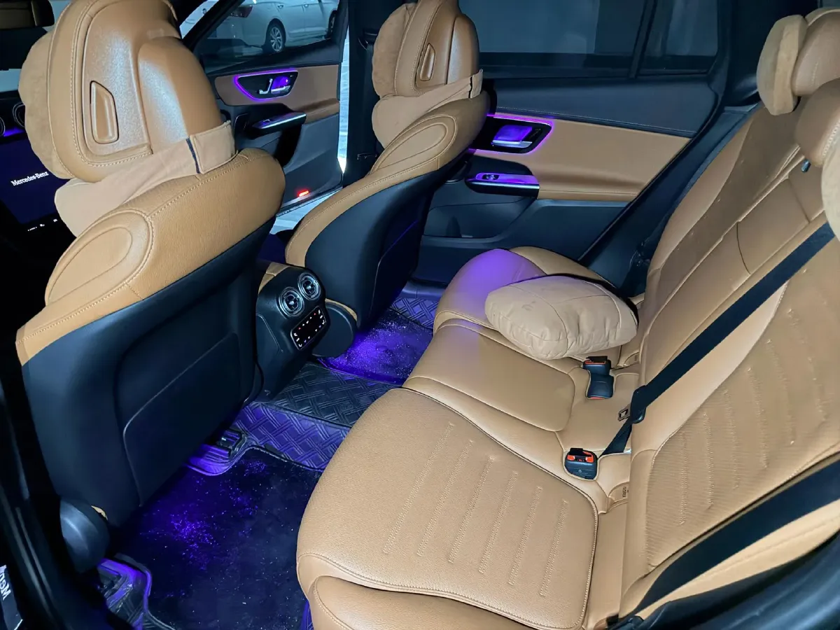 2023 Mercedes-Benz GLC Class 2.0T 204HP L4 9AT,autocango,china used car exporter,china ev exporter,chinese used car exporter,chinese used ev exporter