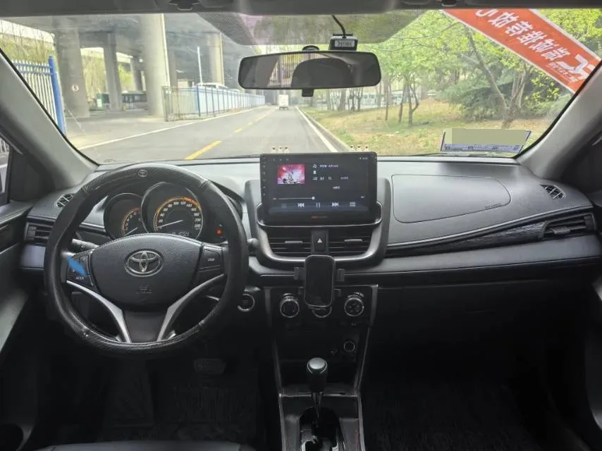 2022 Toyota Yaris L 1.5L 112HP L4 CVT,autocango,china used car exporter,china ev exporter,chinese used car exporter,chinese used ev exporter