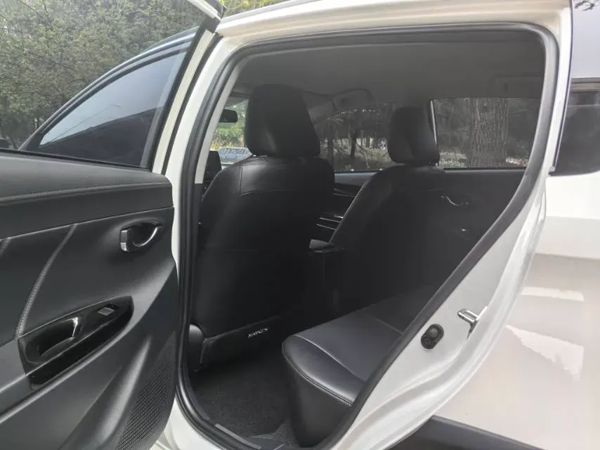 2022 Toyota Yaris L 1.5L 112HP L4 CVT,autocango,china used car exporter,china ev exporter,chinese used car exporter,chinese used ev exporter