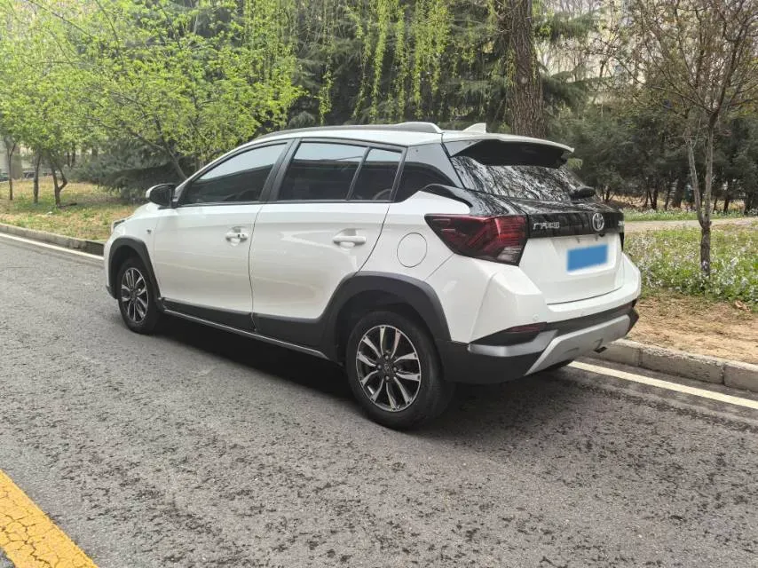 2022 Toyota Yaris L 1.5L 112HP L4 CVT,autocango,china used car exporter,china ev exporter,chinese used car exporter,chinese used ev exporter