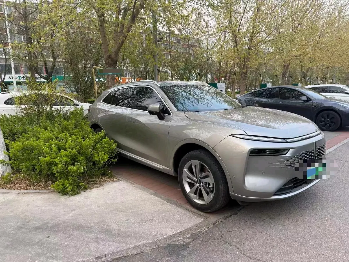 2024 WEY Mocha 1.5T 170HP L4 4DHT PHEV 35.04KWH,autocango,china used car exporter,china ev exporter,chinese used car exporter,chinese used ev exporter