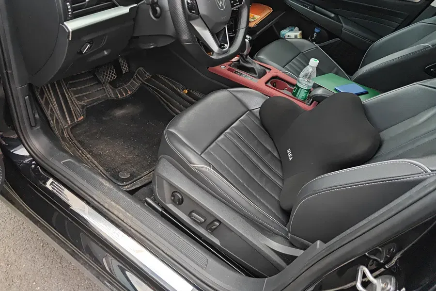 2023 Volkswagen Passat 2.0T 186HP L4 7DCT,autocango,china used car exporter,china ev exporter,chinese used car exporter,chinese used ev exporter