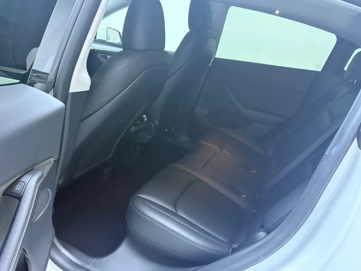 2024 Iveco OuSheng BEV 77.28KWH,autocango,china used car exporter,china ev exporter,chinese used car exporter,chinese used ev exporter