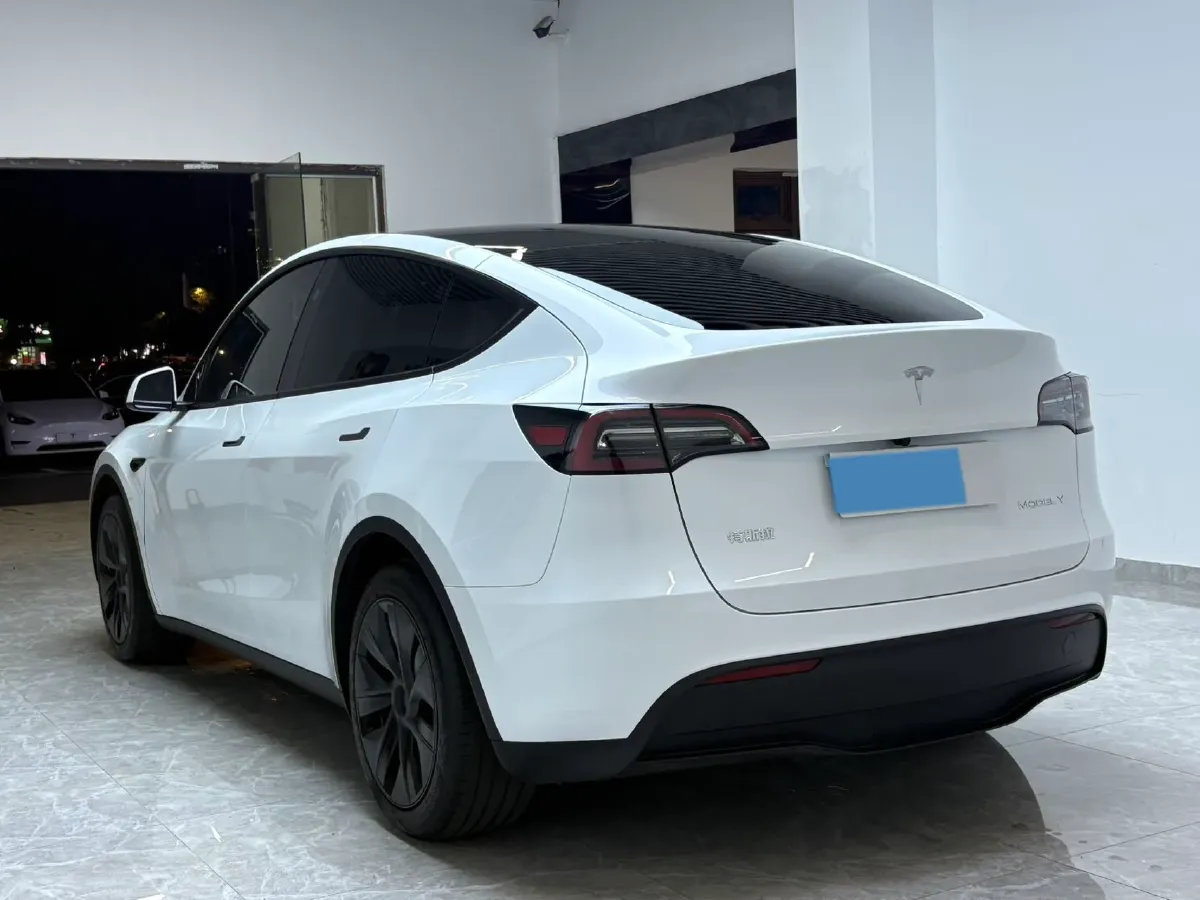 2024 Iveco OuSheng BEV 77.28KWH,autocango,china used car exporter,china ev exporter,chinese used car exporter,chinese used ev exporter