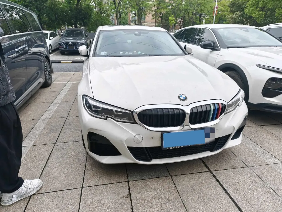 2021 BMW 3 Series 2.0T 184HP L4 8AT,autocango,china used car exporter,china ev exporter,chinese used car exporter,chinese used ev exporter