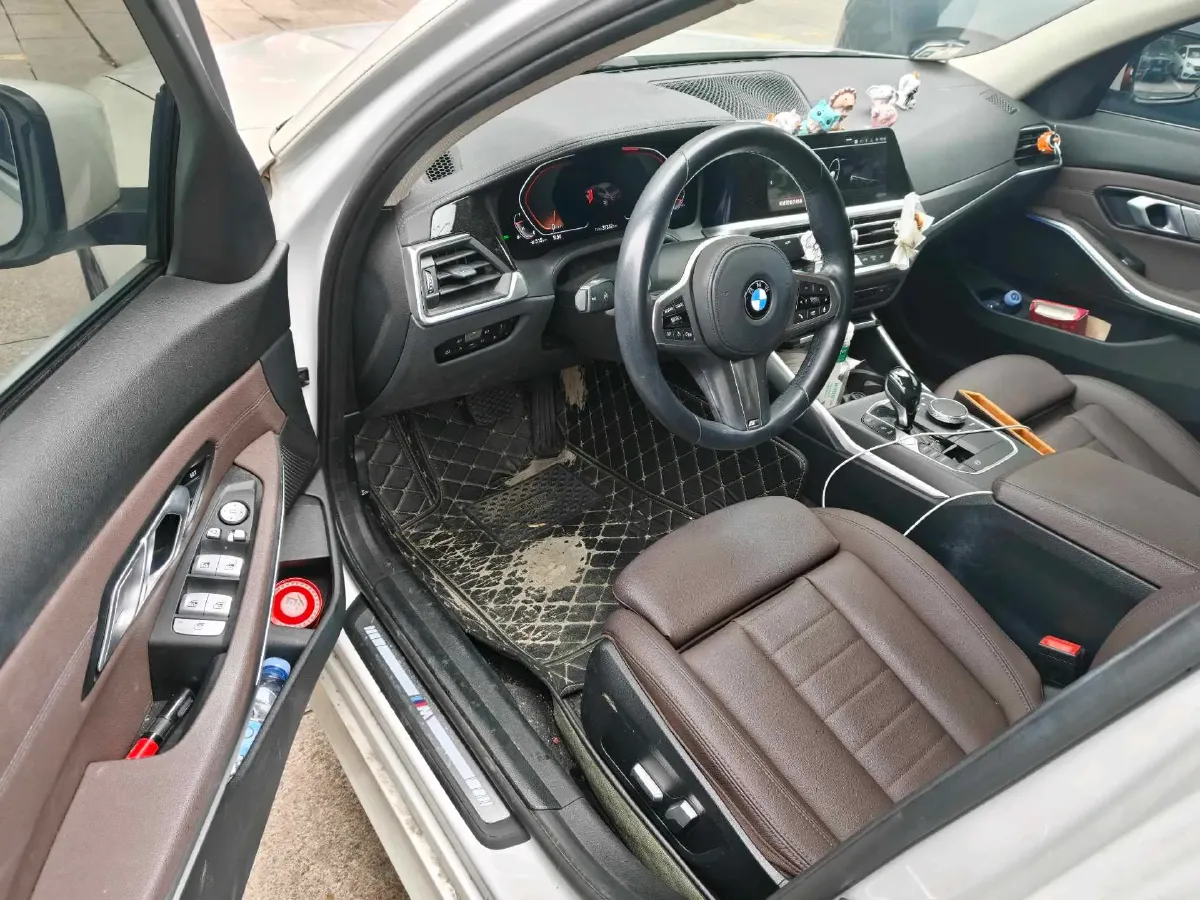 2021 BMW 3 Series 2.0T 184HP L4 8AT,autocango,china used car exporter,china ev exporter,chinese used car exporter,chinese used ev exporter