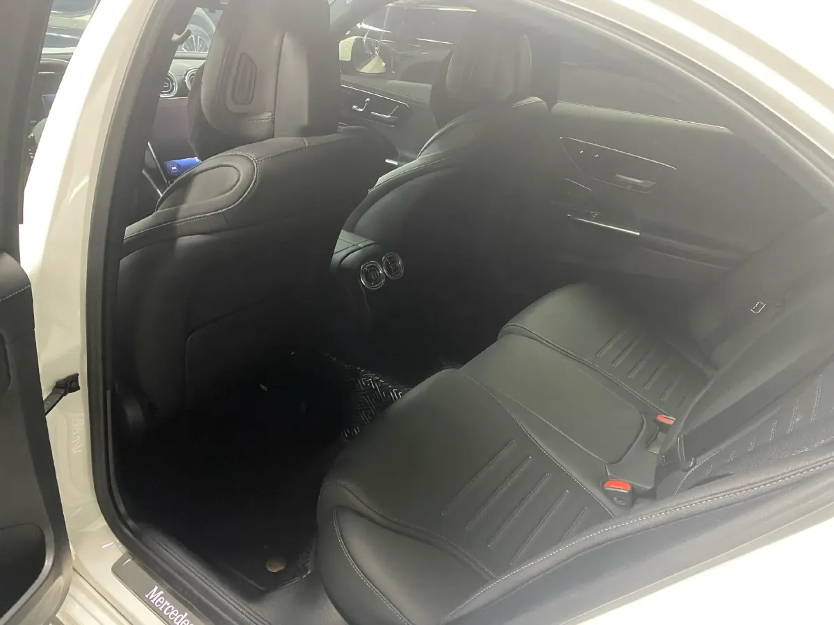 2023 Mercedes-Benz C Class 1.5T 204HP L4 9AT,autocango,china used car exporter,china ev exporter,chinese used car exporter,chinese used ev exporter