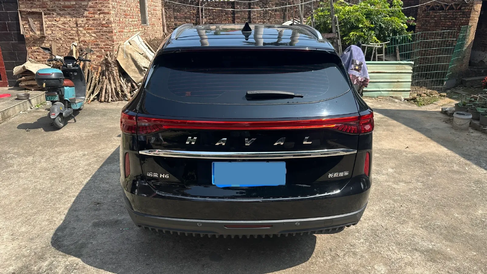2021 Haval H6 1.5T 169HP L4 7DCT,autocango,china used car exporter,china ev exporter,chinese used car exporter,chinese used ev exporter