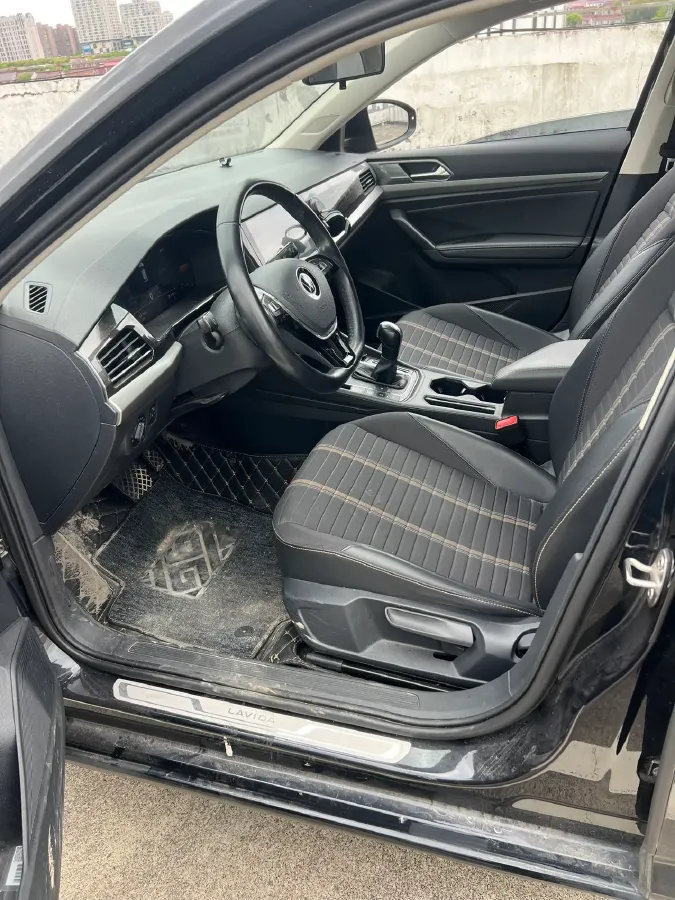 2022 Volkswagen Sagitar 1.2T 116HP L4 7DCT,autocango,china used car exporter,china ev exporter,chinese used car exporter,chinese used ev exporter