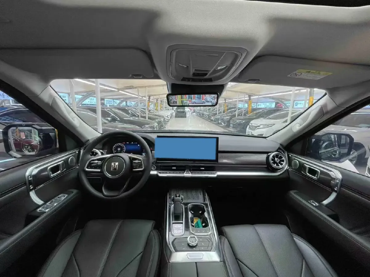 2023 Tank 400 2.0T 252HP L4 9AT PHEV 37.1KWH,autocango,china used car exporter,china ev exporter,chinese used car exporter,chinese used ev exporter