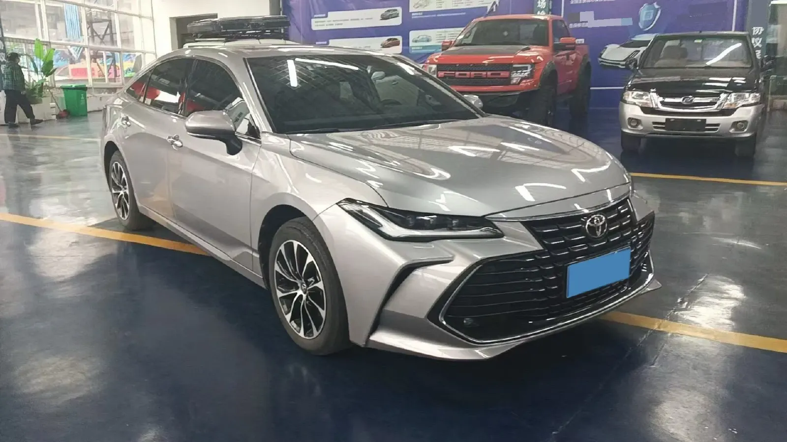 2022 Toyota Avalon 2.0L 178HP L4 CVT,autocango,china used car exporter,china ev exporter,chinese used car exporter,chinese used ev exporter