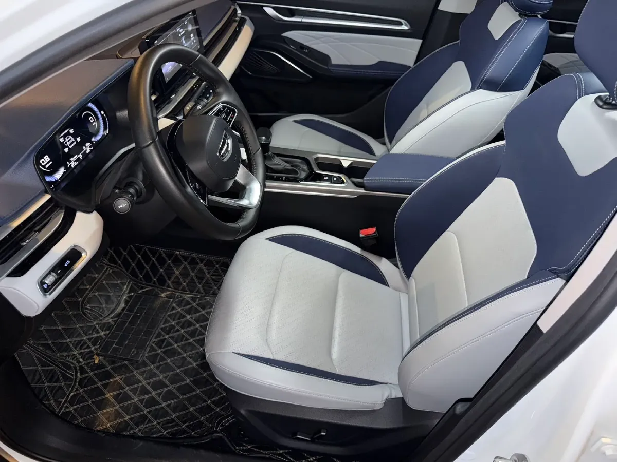 2022 Geely Emgrand 1.5L 114HP L4 CVT,autocango,china used car exporter,china ev exporter,chinese used car exporter,chinese used ev exporter