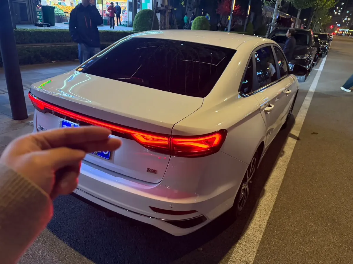 2022 Geely Emgrand 1.5L 114HP L4 CVT,autocango,china used car exporter,china ev exporter,chinese used car exporter,chinese used ev exporter