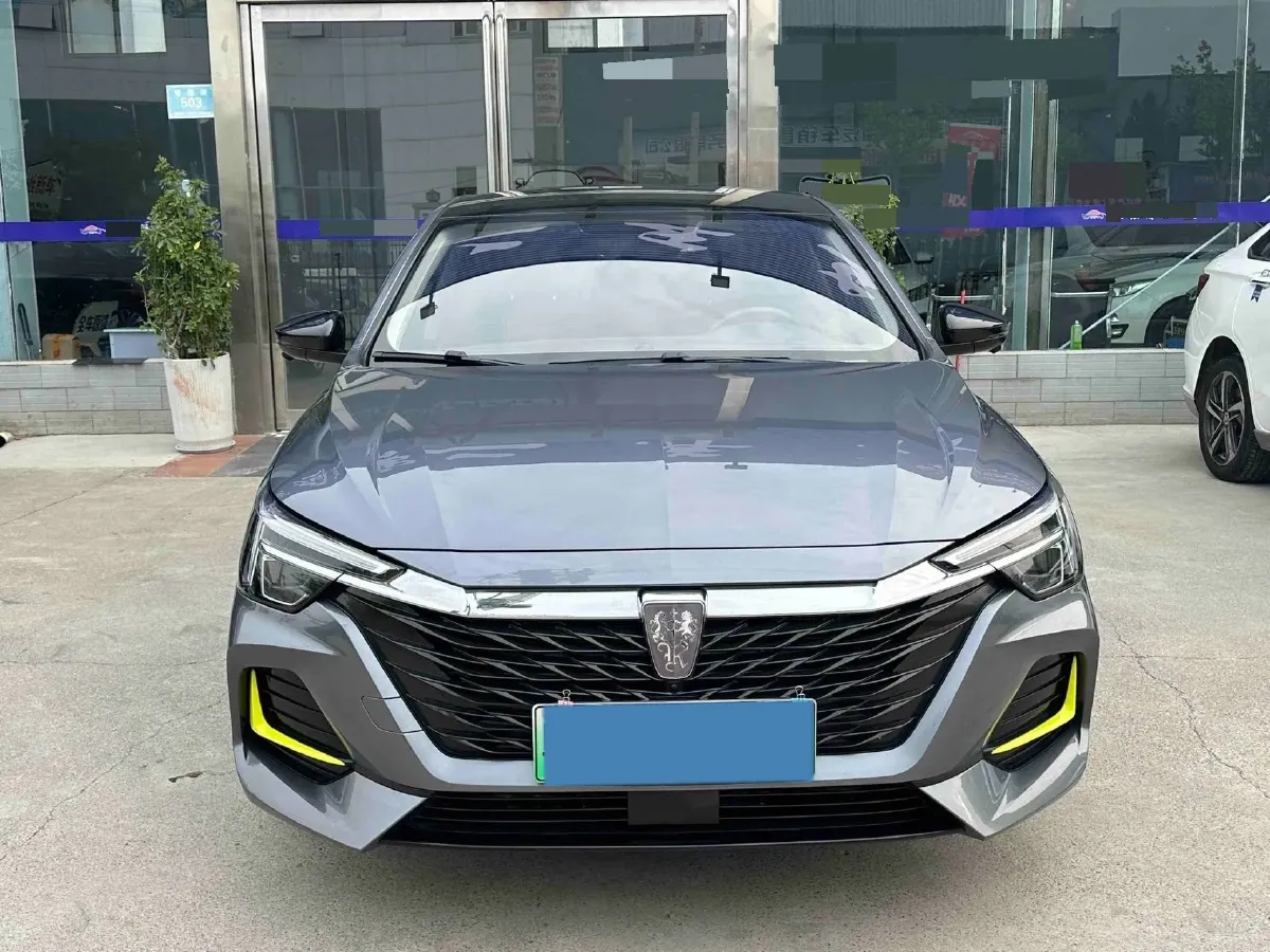 2020 Roewe i6 MAX 1.5T 169HP L4 AMT PHEV,autocango,china used car exporter,china ev exporter,chinese used car exporter,chinese used ev exporter